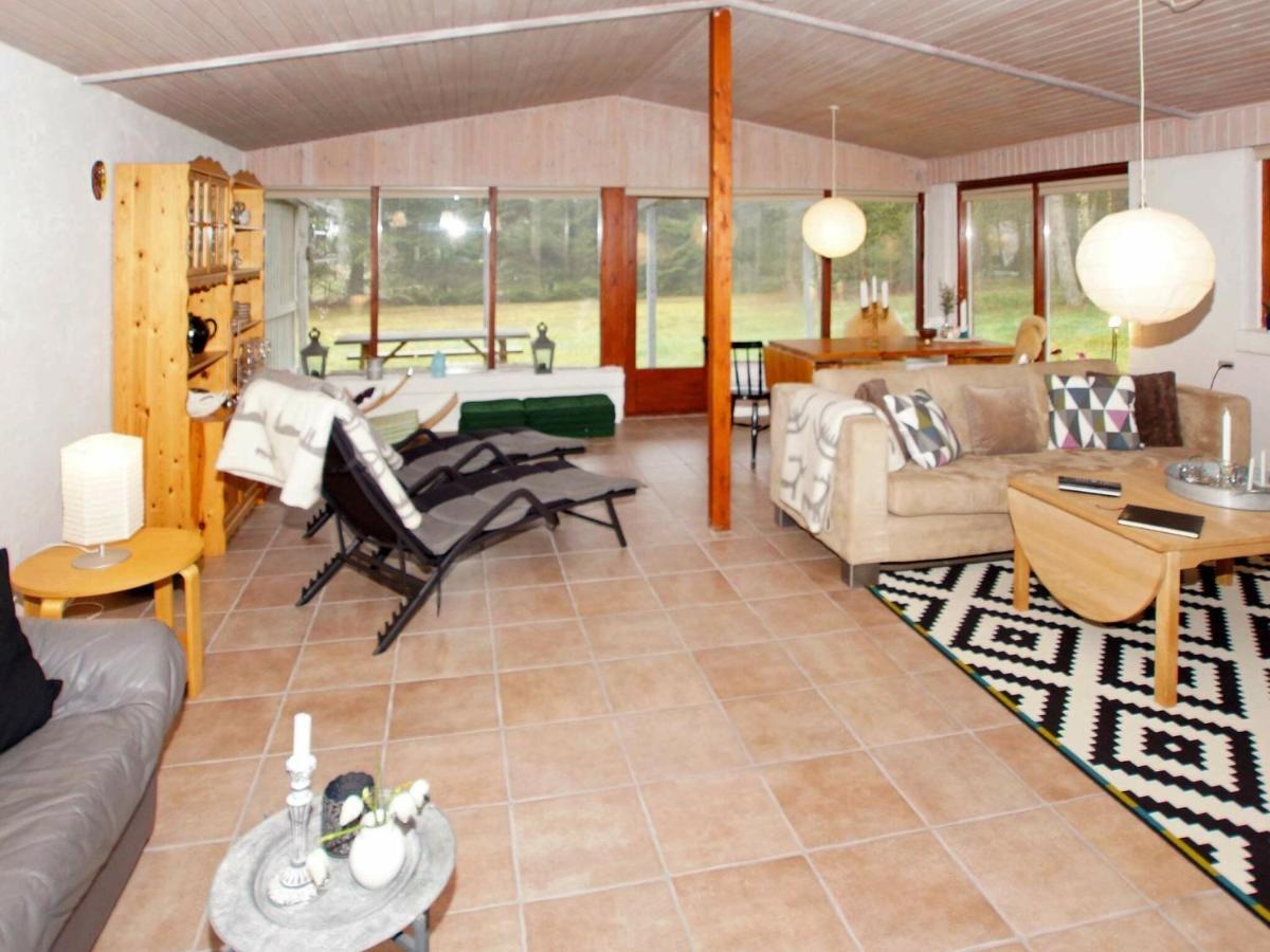 2 Person Holiday Home In Tarm Fjerbaek Экстерьер фото